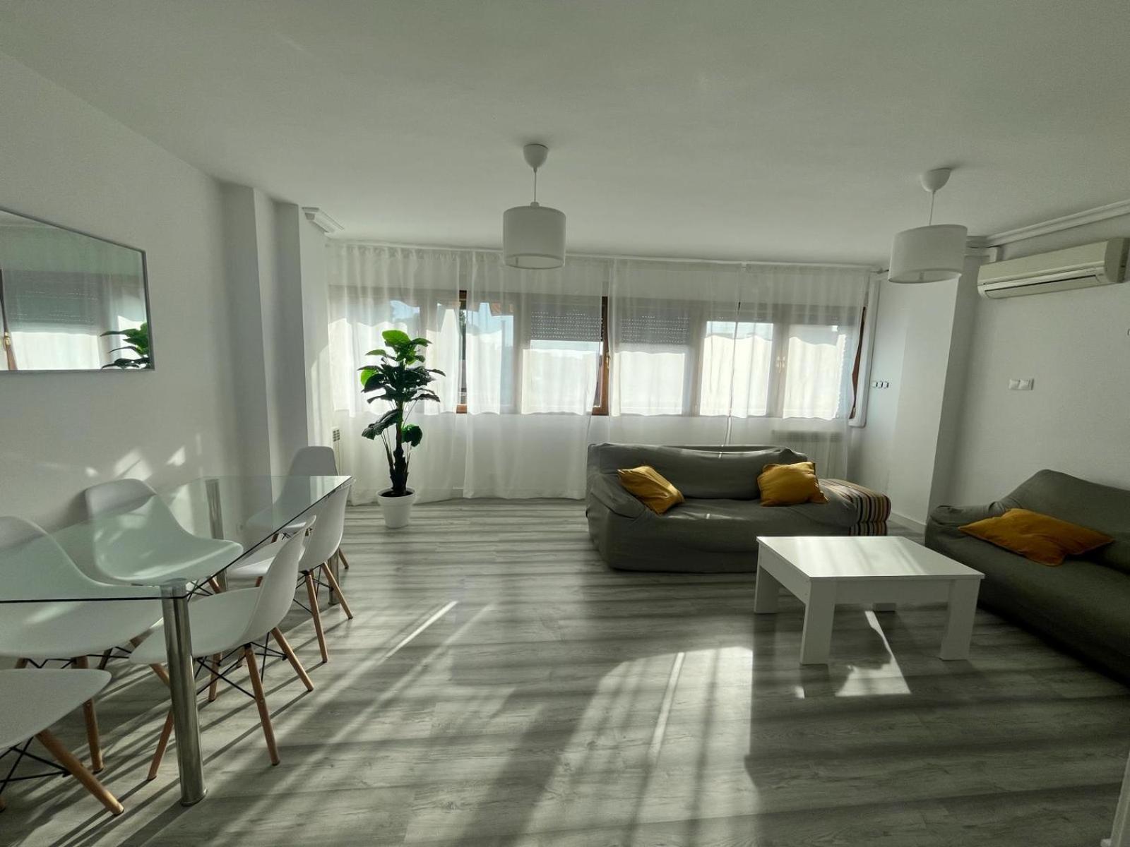 H&H Apartamento Azucena, Parking Gratis غرناطة المظهر الخارجي الصورة